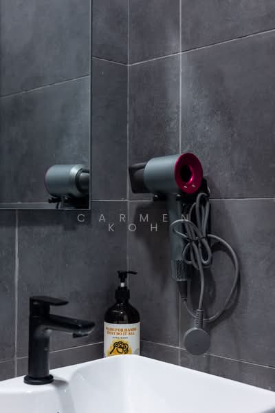 Servis Apartment untuk Disewa di The Mate @ Damansara Jaya - Carmen Koh - Bathroom - PropertyGuru.com.my
