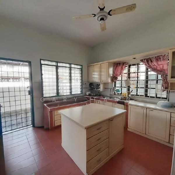 2-storey Terraced House for Sale in Ipoh (Perak) - Gary Tang - Kitchen - PropertyGuru.com.my