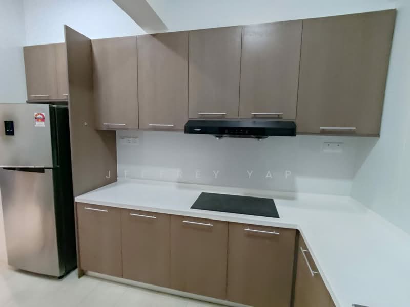 Condominium for Sale at Hillcrest Heights - Jeffrey Yap - Kitchen - PropertyGuru.com.my