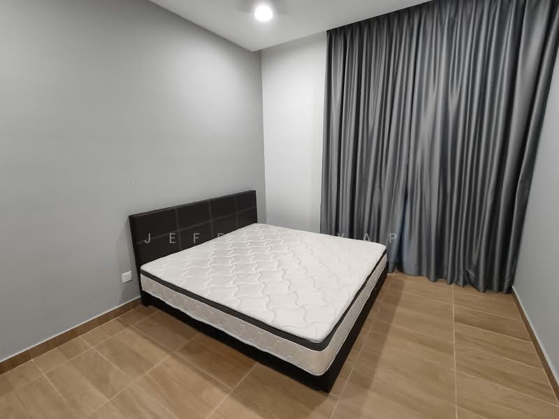 Condominium for Sale at Hillcrest Heights - Jeffrey Yap - Bedroom - PropertyGuru.com.my