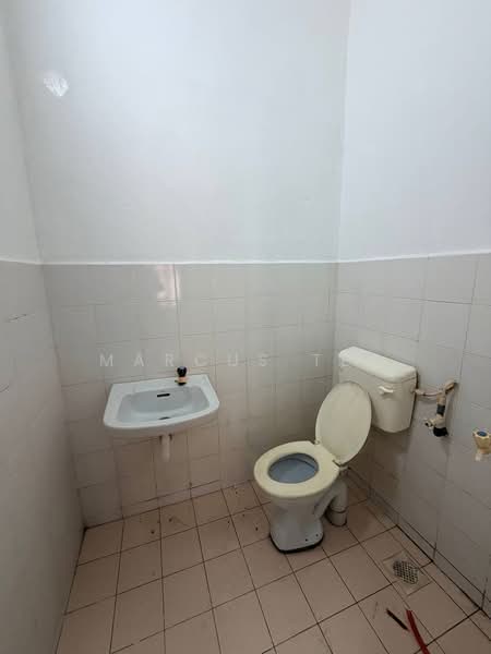 Rumah Teres 1 Tingkat untuk Dijual di Kota Masai (Pasir Gudang) - Marcus Tey - Bathroom - PropertyGuru.com.my