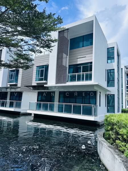Bungalow House for Sale in Gelugor (Penang) - Vivian Cheong - Exterior - PropertyGuru.com.my