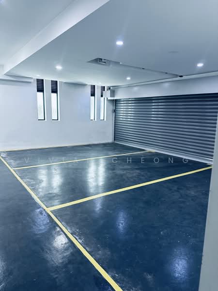 Bungalow House for Sale in Gelugor (Penang) - Vivian Cheong - Car Park - PropertyGuru.com.my