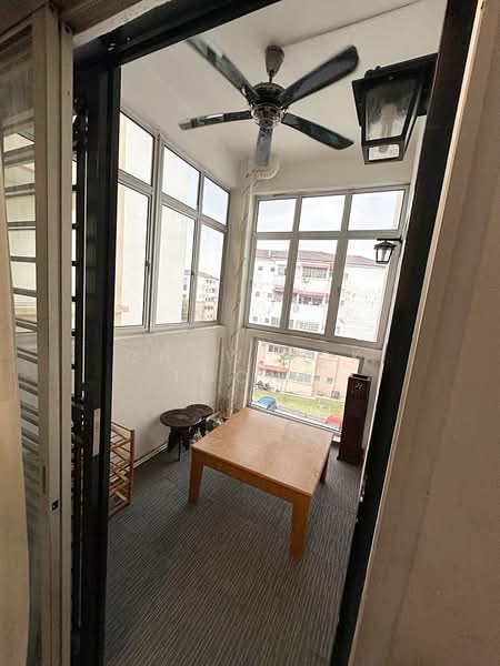 Apartment for Sale at Pangsapuri Lotus (Teratai) - Chow Kok Toong - Balcony - PropertyGuru.com.my
