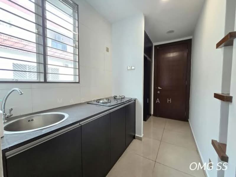 2.5-storey Terraced House for Sale in Taman Eng Ann (Klang) - Mason Chiah - Kitchen - PropertyGuru.com.my