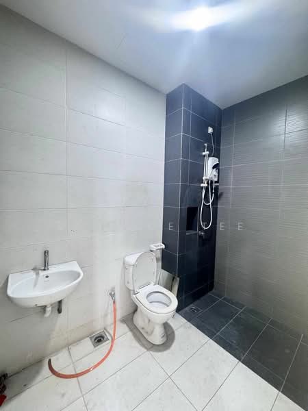Apartment for Rent at Impian Senibong Residences - Bernice Tee - Bathroom - PropertyGuru.com.my