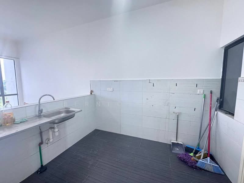 Apartment for Rent at Impian Senibong Residences - Bernice Tee - Kitchen - PropertyGuru.com.my