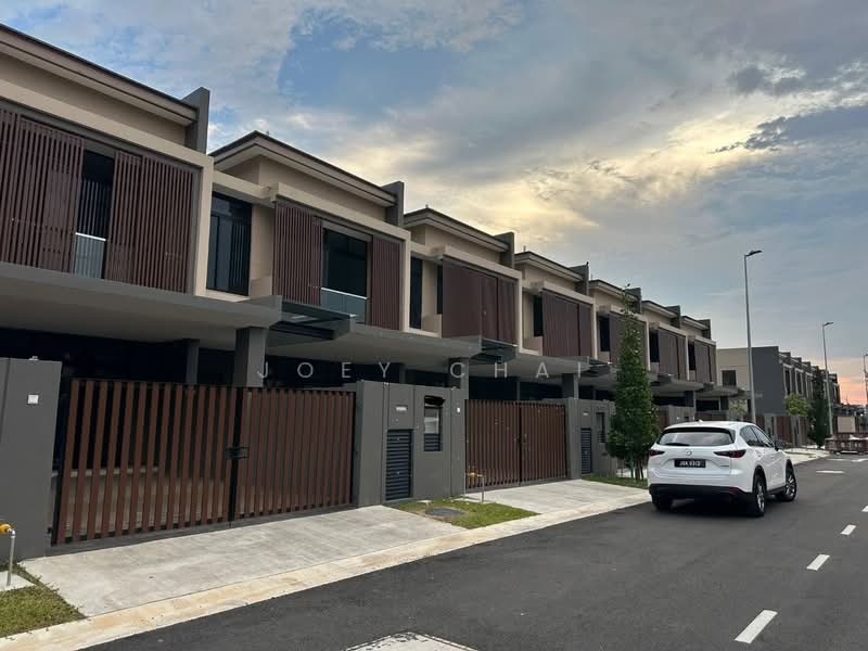 2-storey Terraced House for Sale in Puteri Harbour (Iskandar Puteri (Nusajaya)) - Joey Chai - PropertyGuru.com.my