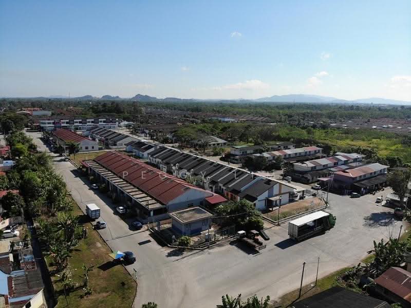Shop for Sale in Klang (Selangor) - Peggy Lim - Exterior - PropertyGuru.com.my