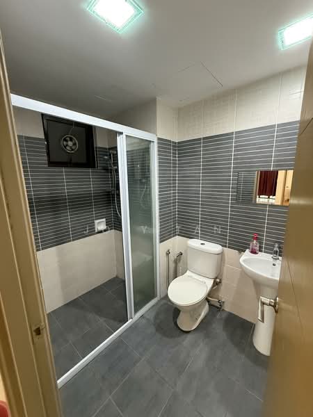 Condominium for Rent at Savanna Condominium - Joey Tan - Bathroom - PropertyGuru.com.my
