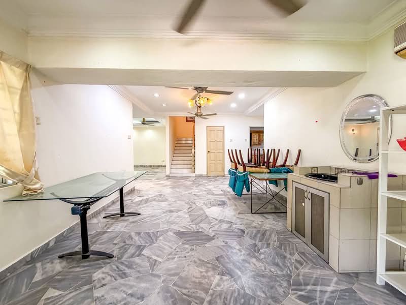 Semi-Detached House for Sale in Seksyen 9 (Shah Alam) - Izzah Alias - PropertyGuru.com.my