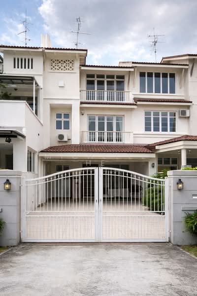 Rumah Teres 2.5 Tingkat untuk Dijual di Taman Setia Indah (Tebrau) - Michelle He - Exterior - PropertyGuru.com.my
