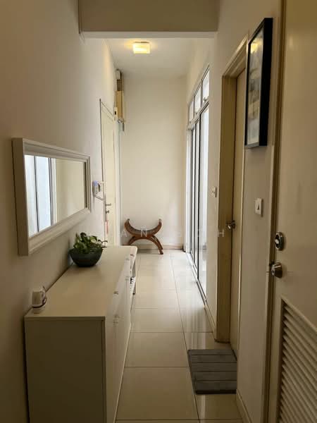 2.5-storey Terraced House for Sale in Usj 16 (Subang Jaya) - Jean Soh - Corridor - PropertyGuru.com.my