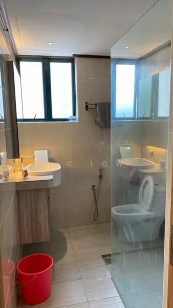 Condominium for Sale at Nadia Parkfront - Nic Low - Bathroom - PropertyGuru.com.my