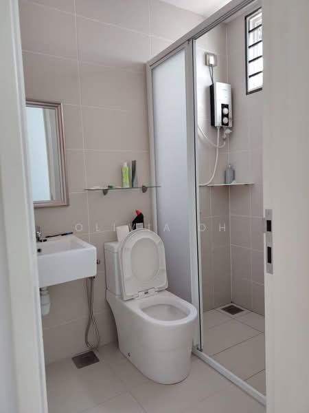 Terraced House for Rent in Bandar Sri Sendayan (Negeri Sembilan) - OLIVIA OH - Bathroom - PropertyGuru.com.my