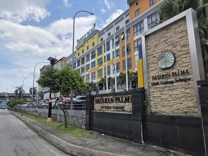 Shop / Office for Rent in Ampang Jaya (Ampang) - Kenson Ho - Exterior - PropertyGuru.com.my