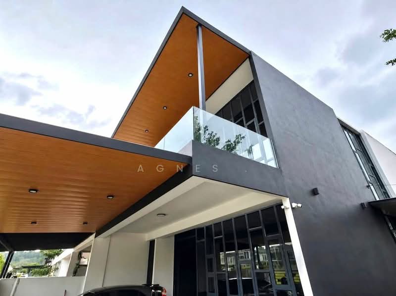 2-storey Terraced House for Sale in Bandar Pulai Jaya (Kulai) - Agnes . - Exterior - PropertyGuru.com.my