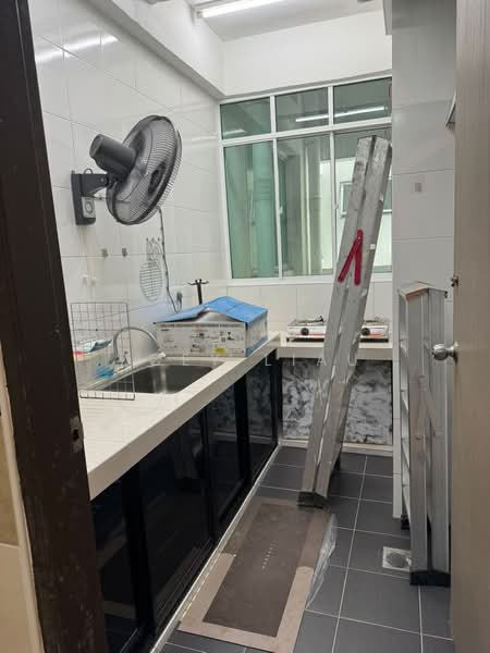 Condominium for Rent at Seri Manis - Zoey Liau - Kitchen - PropertyGuru.com.my