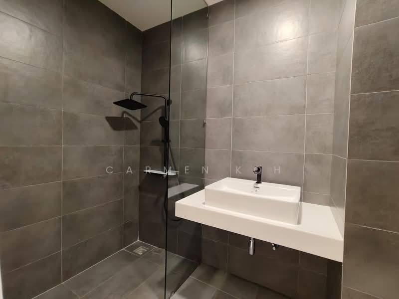 Servis Apartment untuk Disewa di The Mate @ Damansara Jaya - Carmen Koh - Bathroom - PropertyGuru.com.my