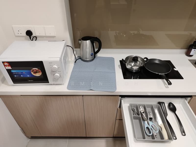 Servis Apartment untuk Disewa di The Mate @ Damansara Jaya - Carmen Koh - Kitchen - PropertyGuru.com.my