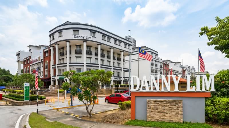 Kedai / Pejabat untuk Dijual di CBD Perdana (Cyberjaya) - Danny Lim - Exterior - PropertyGuru.com.my