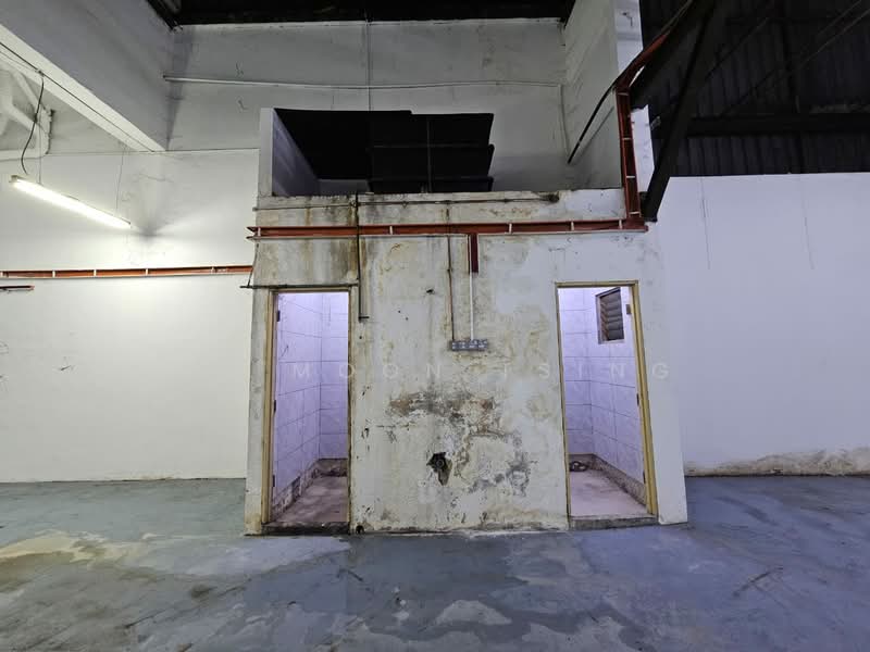 Semi-D Factory for Rent in Shah Alam (Selangor) - Ng Moon Tsing - Interior - PropertyGuru.com.my