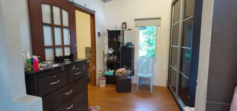 Rumah Teres 2 Tingkat untuk Dijual di Bukit Jelutong (Shah Alam) - Isaiah PK Lee - Bedroom - PropertyGuru.com.my