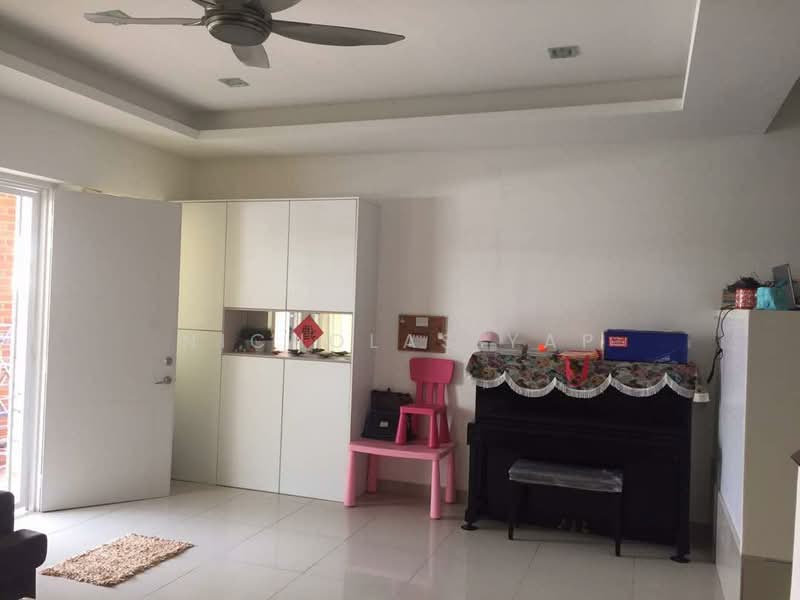 Rumah Teres 2 Tingkat untuk Dijual di Bandar Sungai Long (Selangor) - Nicholas Yap - Living Room - PropertyGuru.com.my