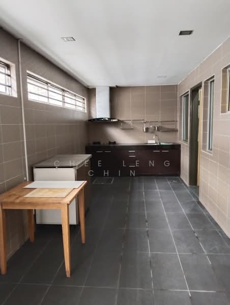 2-storey Terraced House for Sale in Putra Heights (Subang Jaya) - Chee Leng Chin - Kitchen - PropertyGuru.com.my