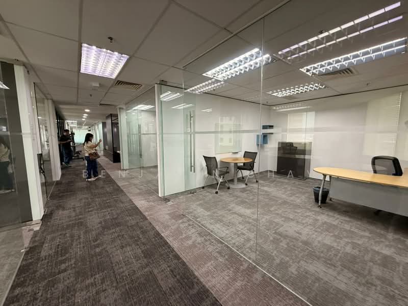 Pejabat untuk Disewa di KLCC (KL City Centre) - Benjamin Chay - Interior - PropertyGuru.com.my