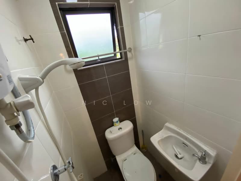2-storey Terraced House for Sale in Taman Kantan Permai (Kajang) - Nic Low - Bathroom - PropertyGuru.com.my
