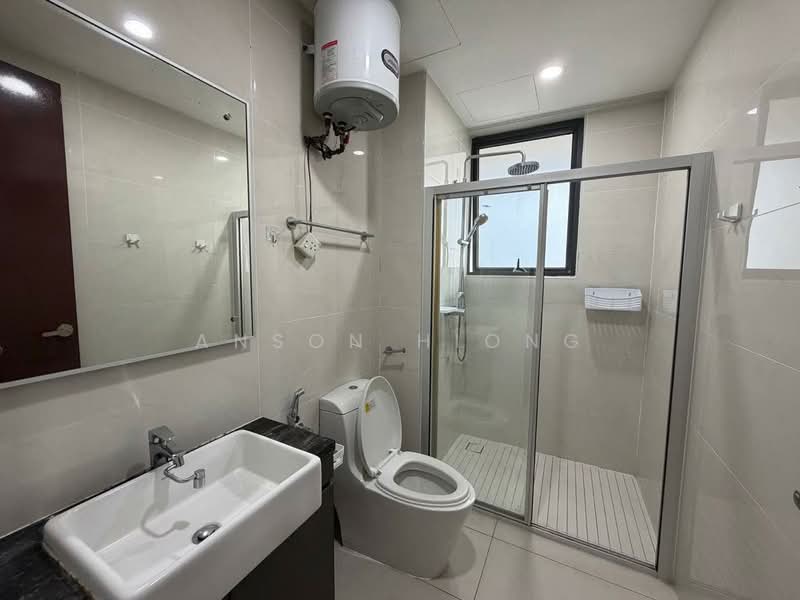 Kondominium untuk Dijual di Royal Strand @ Country Garden Danga Bay - Anson Hiong - PropertyGuru.com.my