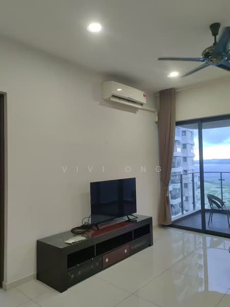 Condominium for Rent at Kings Bay @ Country Garden Danga Bay - Vivi Ong - Living Room - PropertyGuru.com.my