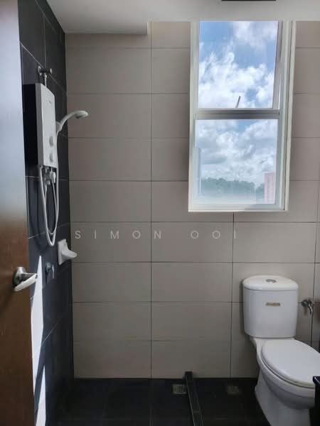 Condominium for Sale at D'Zone Condominium - Simon Ooi - Bathroom - PropertyGuru.com.my