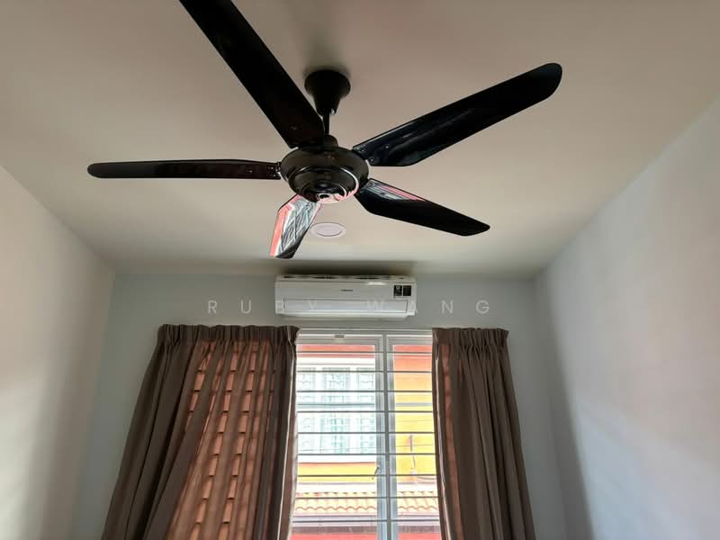 Rumah Teres untuk Disewa di Sungai Long (Bandar Sungai Long) - Ruby Wang - Interior - PropertyGuru.com.my