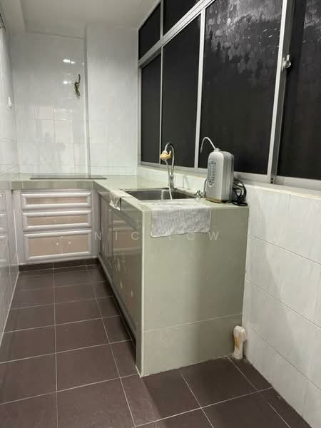 Pangsapuri untuk Dijual di Vista Mutiara - Nic Low - Kitchen - PropertyGuru.com.my
