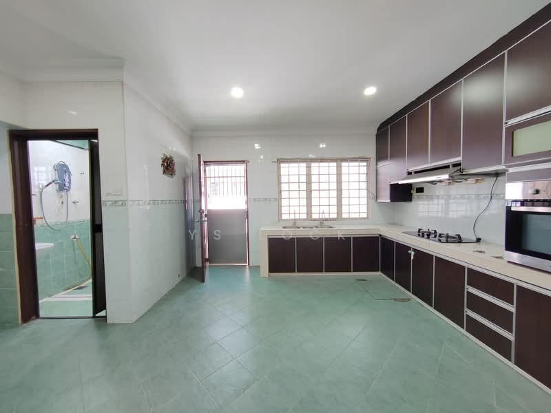 Rumah Teres untuk Dijual di Taman Selayang Utama (Selayang) - YS Lock - Kitchen - PropertyGuru.com.my