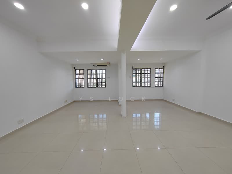 Rumah Teres untuk Dijual di Taman Selayang Utama (Selayang) - YS Lock - Interior - PropertyGuru.com.my