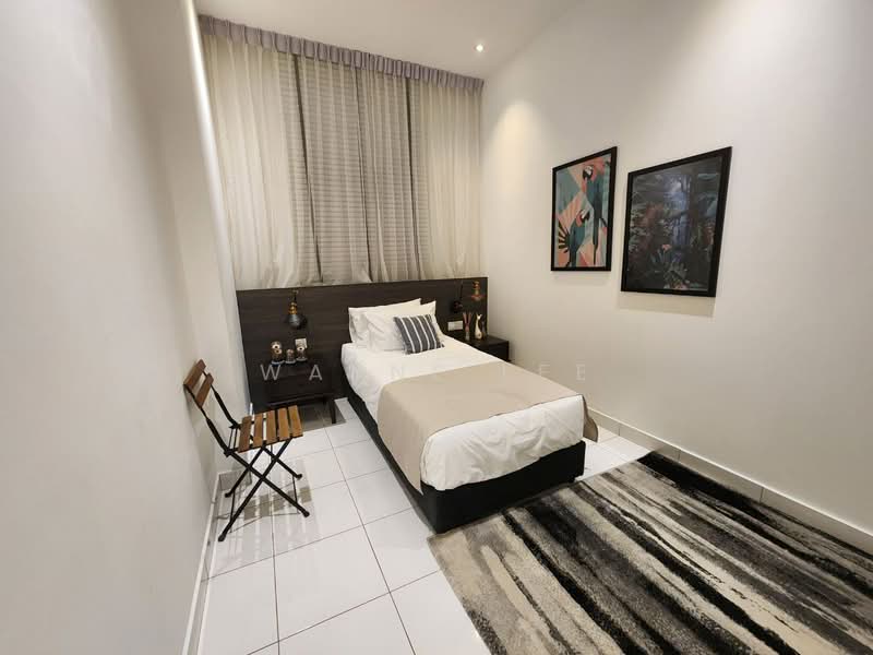 Servis Apartment untuk Dijual di Riverhaus - Wayne Lee - Bedroom - PropertyGuru.com.my