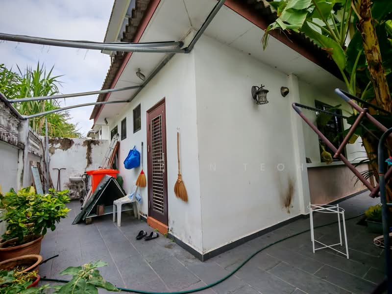 Semi-Detached House for Sale in Pulau Pinang (Jelutong) - Sr. Helen Teoh - Exterior - PropertyGuru.com.my