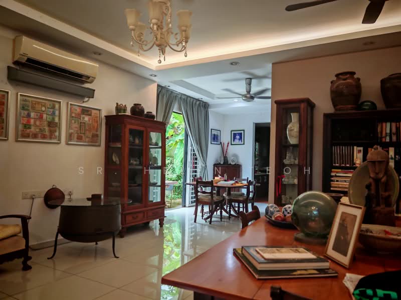 Semi-Detached House for Sale in Pulau Pinang (Jelutong) - Sr. Helen Teoh - Living Room - PropertyGuru.com.my