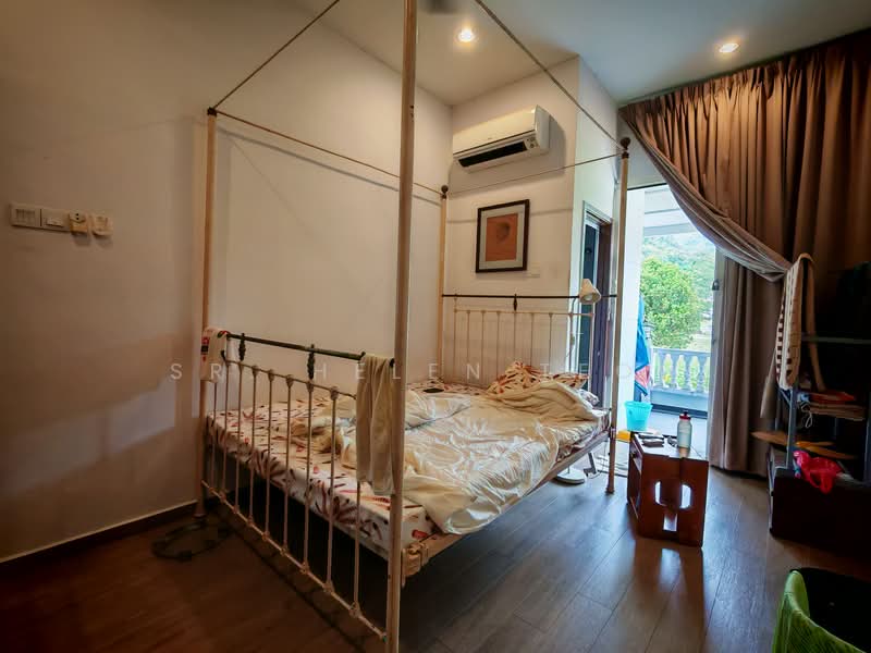 Semi-Detached House for Sale in Pulau Pinang (Jelutong) - Sr. Helen Teoh - Bedroom - PropertyGuru.com.my