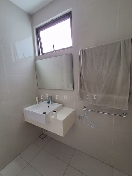 Rumah Kluster untuk Dijual di Iskandar Puteri (Nusajaya) (Johor) - Helen Lee - Bathroom - PropertyGuru.com.my