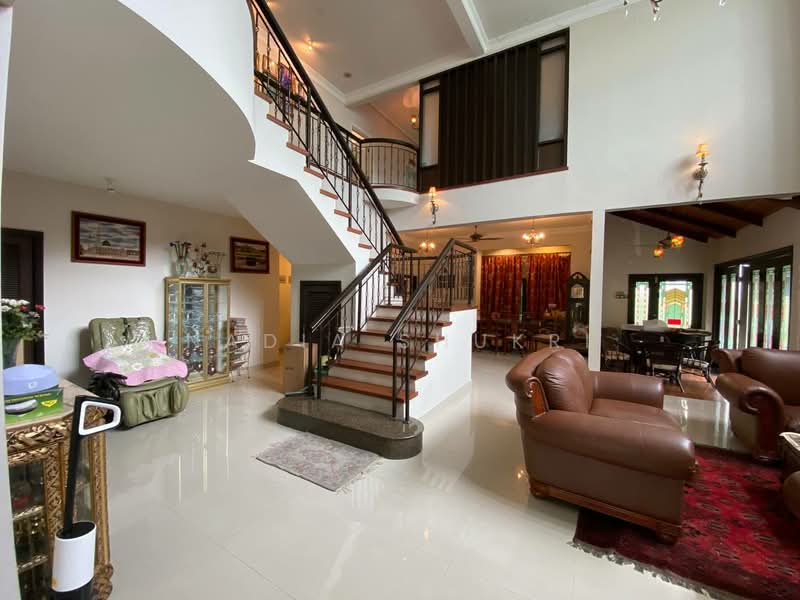 Bungalow for Sale in Usj 17 (Subang Jaya) - Nadia Shukri - Living Room - PropertyGuru.com.my
