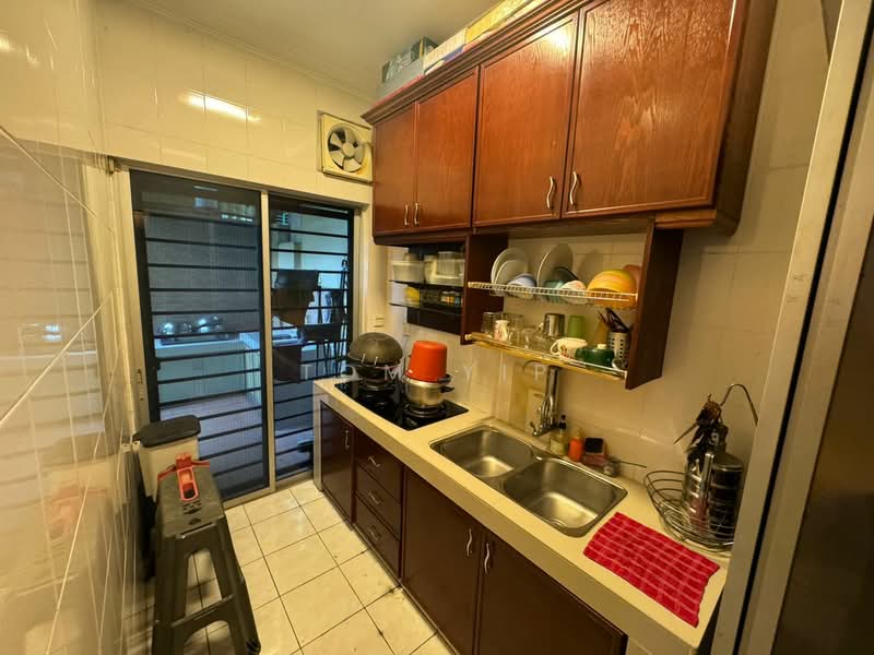 Semi-Detached House for Sale in Shah Alam (Selangor) - Tom Yip - Kitchen - PropertyGuru.com.my