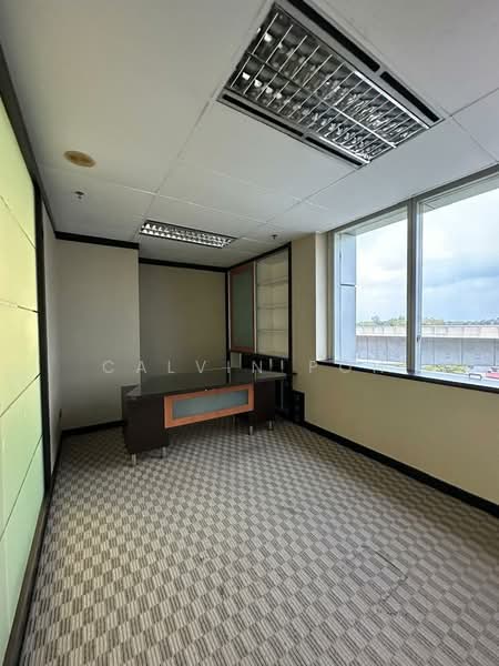 Pejabat untuk Disewa di UEP Subang Jaya (Subang Jaya) - Calvin Poh - Study - PropertyGuru.com.my