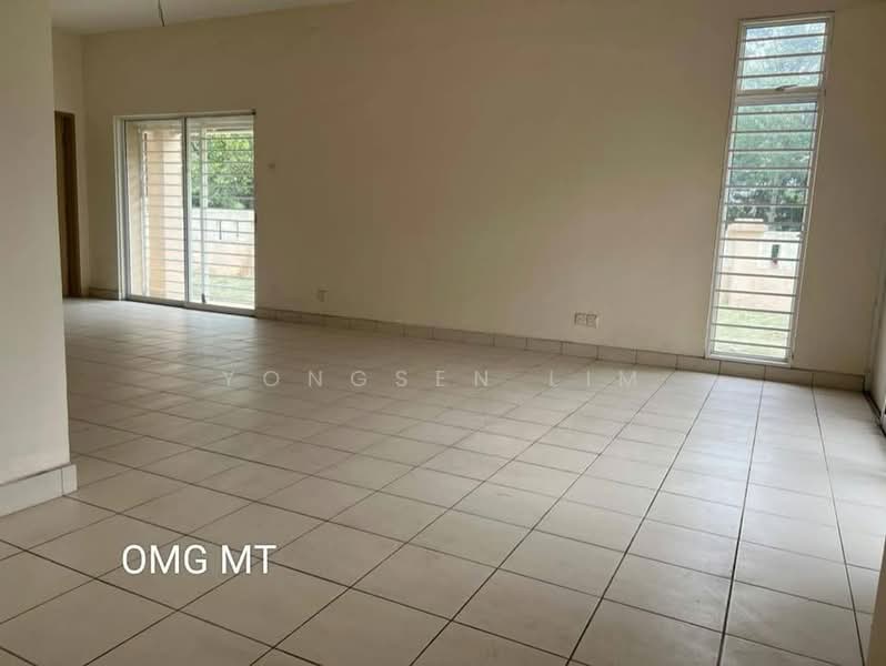 2-storey Terraced House for Sale in Alam Nusantara (Setia Alam) - Yongsen Lim - Living Room - PropertyGuru.com.my