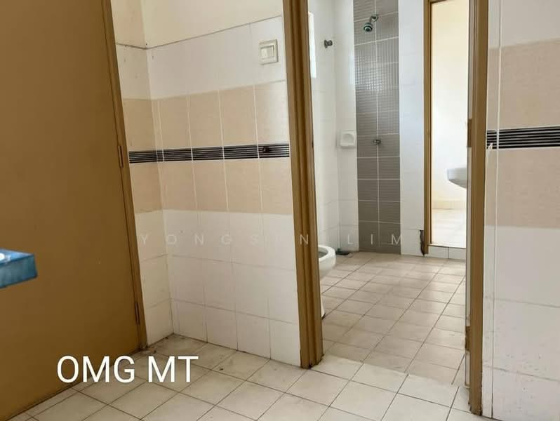 2-storey Terraced House for Sale in Alam Nusantara (Setia Alam) - Yongsen Lim - Bathroom - PropertyGuru.com.my