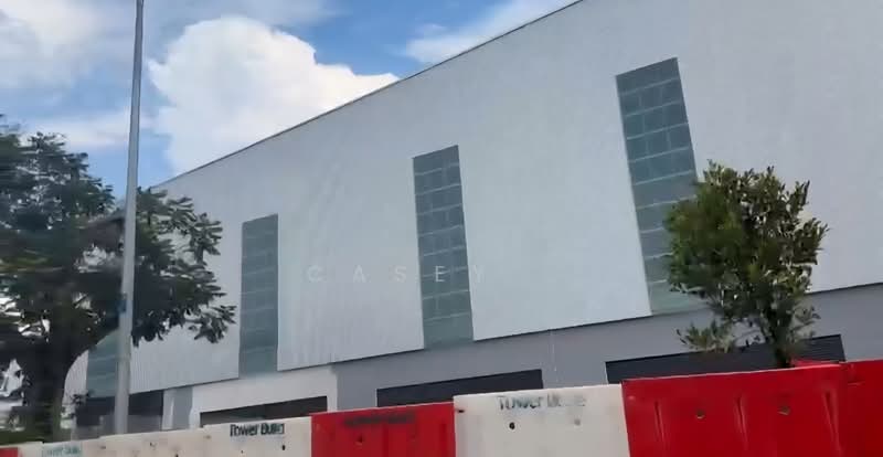 Detached Factory for Rent in Bukit Jelutong (Shah Alam) - Casey . - Exterior - PropertyGuru.com.my