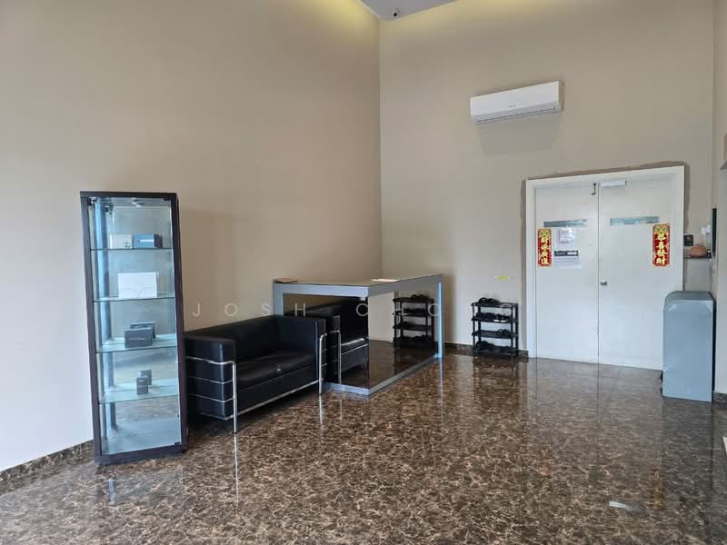 Semi-D Factory for Rent in Alam Perdana Industrial Park (Puchong) - Josh Chong - Lobby - PropertyGuru.com.my